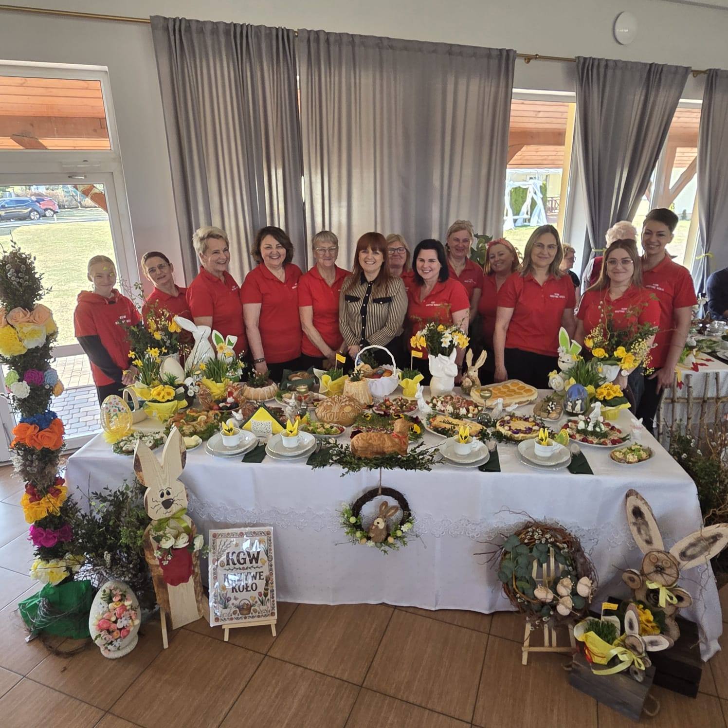 Powiatowy Stół Wielkanocny 